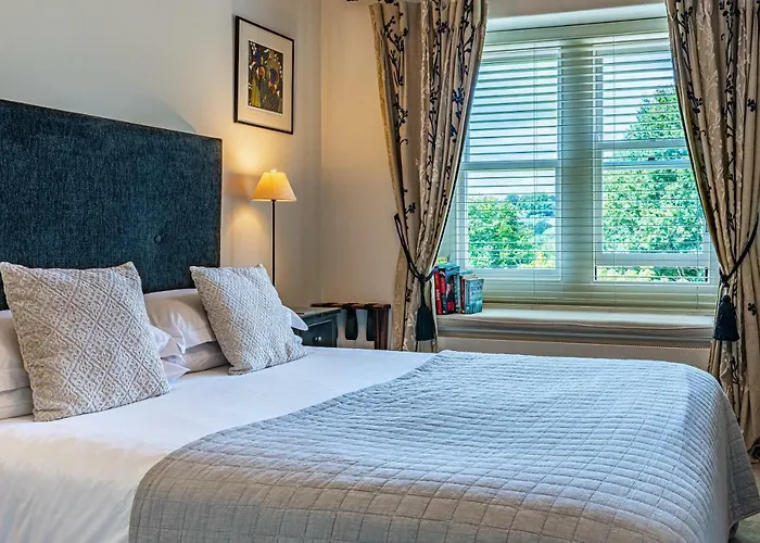 Lorne House Bed & Breakfast