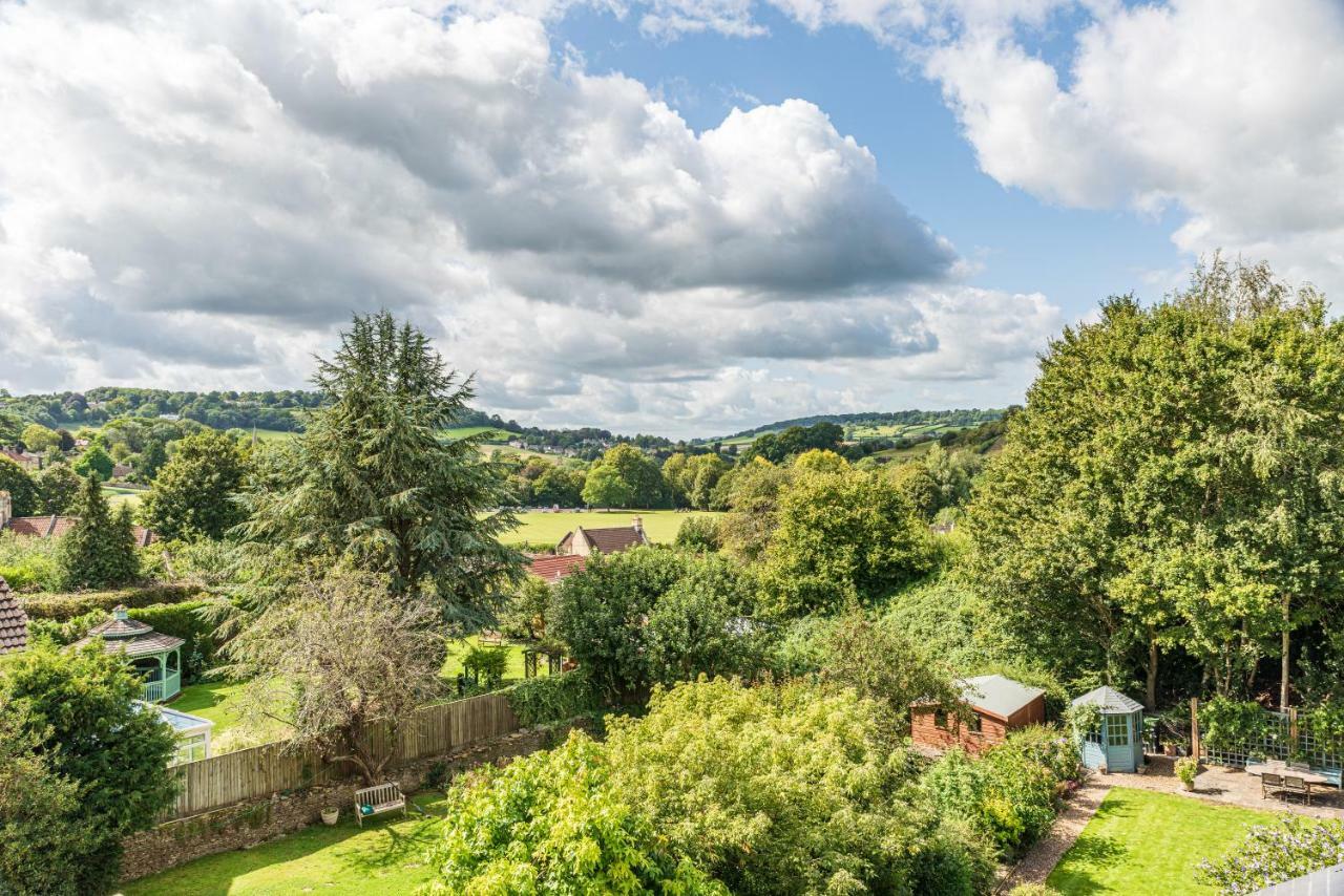 Lorne House 4*